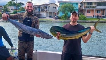 Pesca Embarcada ou Sub no Alto Mar de Floripa